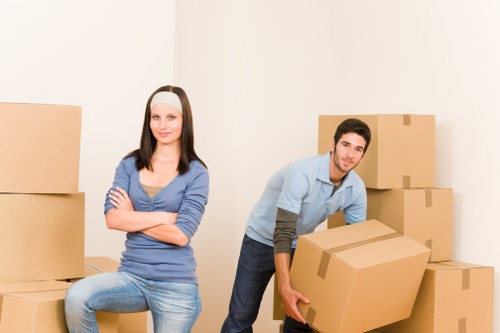 Careful wrapping and boxing of household belongings in Dulwich