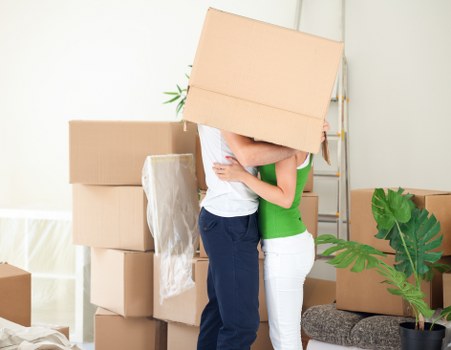 Removal van loading support for a Dulwich property move
